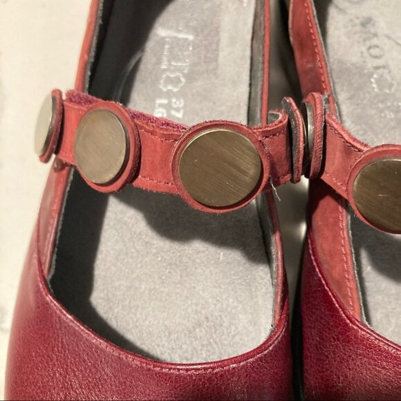 NAOT Sz 37 L6 Mary Jane with Metal Embellishments Velcro Closure Sandals Flats - Picture 3 of 13